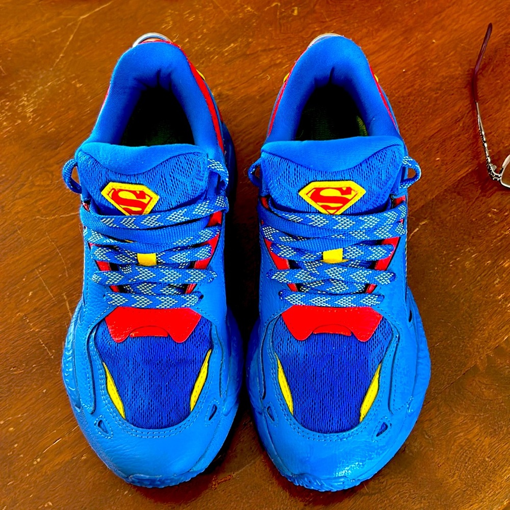 Puma Superman shoes. Size 6